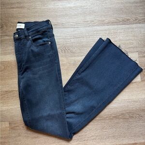 LIKE NEW DL1961 Dark Indigo Bootcut Jeans